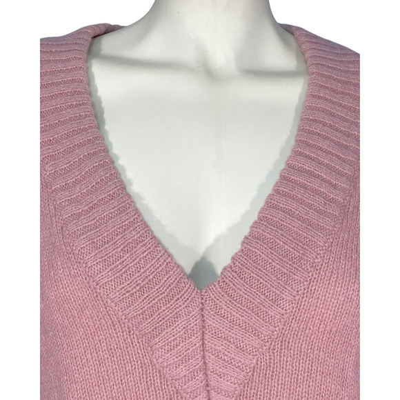 3-FOR-$30 Bar III Sz M Slouchy Sweater Deep V-Neck Pullover Knit Wool Pink New - Picture 5 of 10